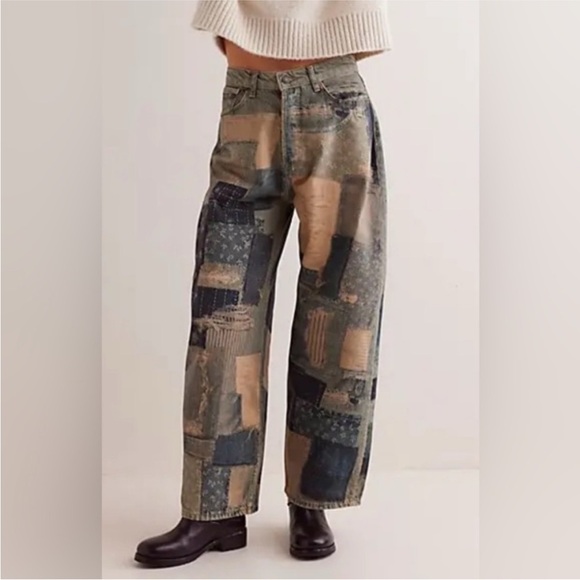 Free People Denim - Free People We the Free Illusions Printed Relaxed Jeans Sz 30 Indigo NWT